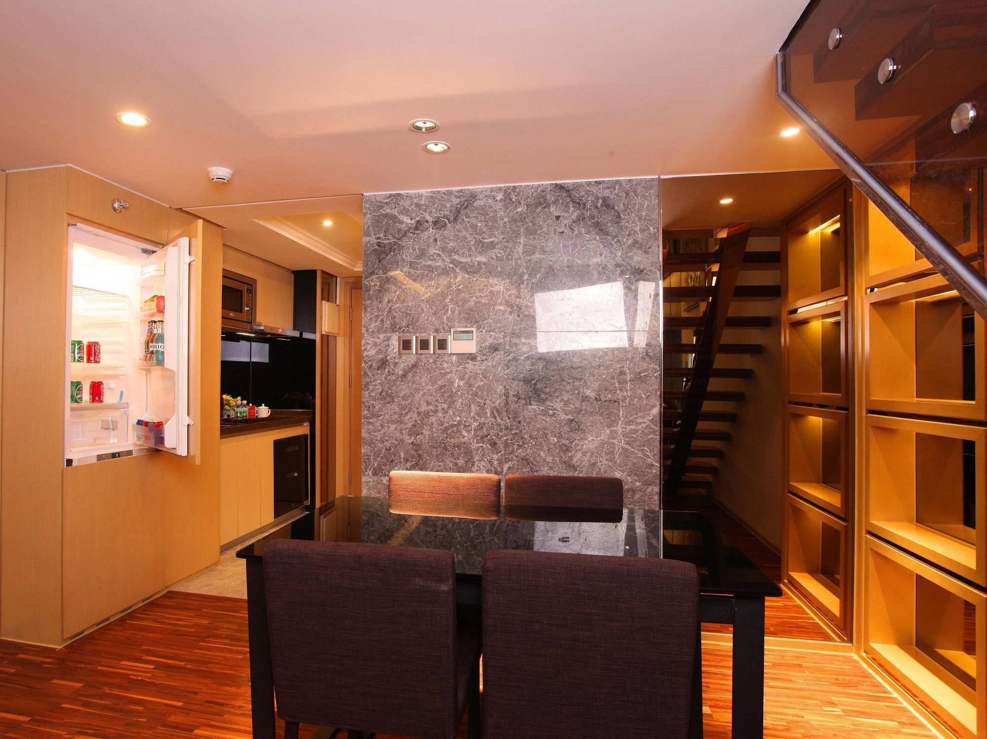 Heefun Apartment Hotel Guangzhou - Poly D Plaza Branch エクステリア 写真